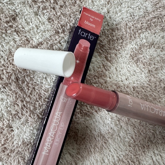 Tarte Maracuja Juicy Lip - Picture 2 of 2